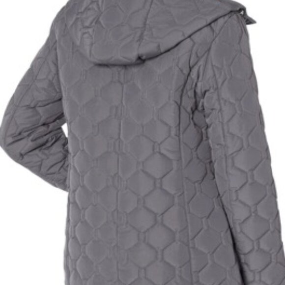 GUESS Women's Short Light-Weight Jacket, QUILTED - Picture 2 of 14